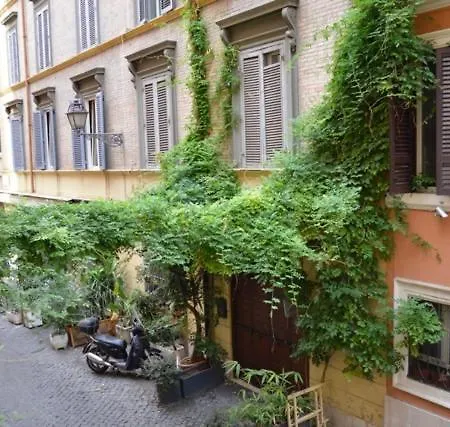 Fidia Palace Flavia's Colosseo Apartment *